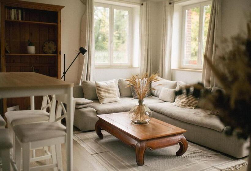 Апартаменты 1 Спальня Вид на Сад, Le Petit Château De Conteville