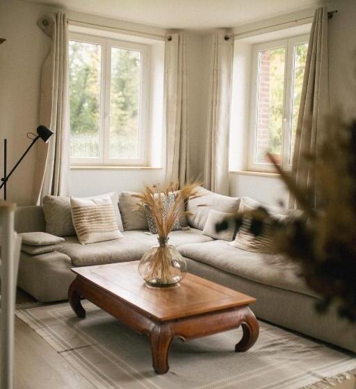 Апартаменты 1 Спальня Вид на Сад, Le Petit Château De Conteville