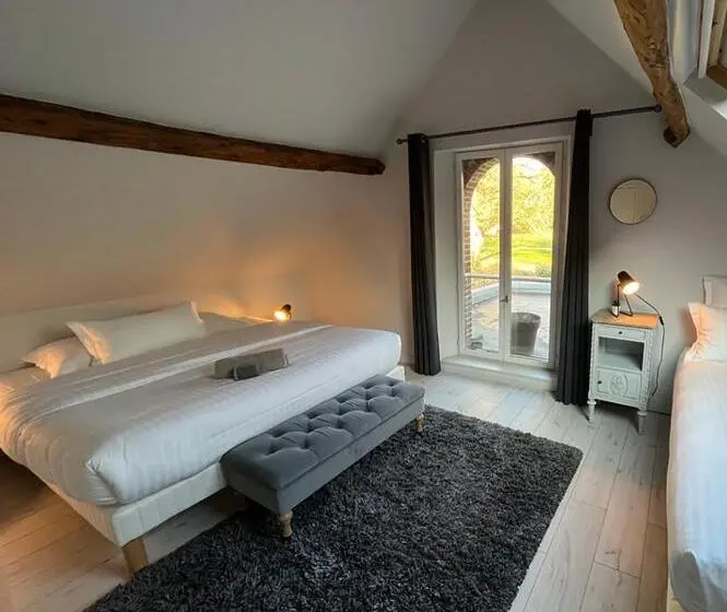 Talo 3 Makuuhuonetta, Le Petit Château De Conteville