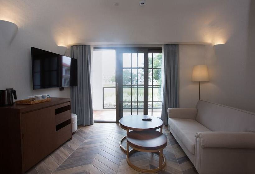 スイート, Ecoland