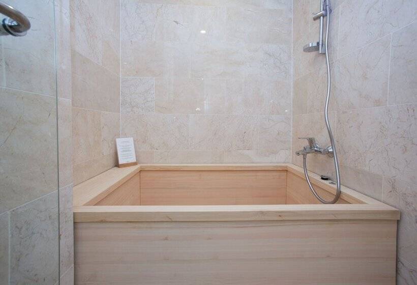 Suite Premium, Ecoland