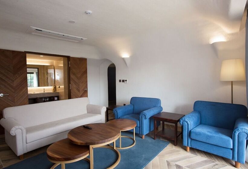 Suite Premium, Ecoland