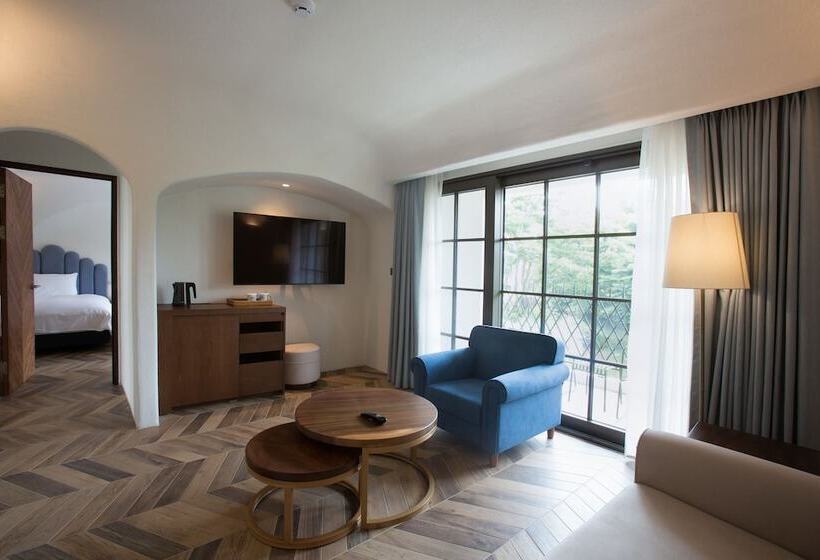 スイート, Ecoland