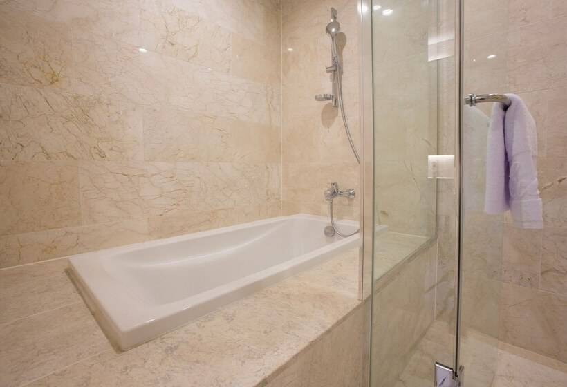 スイート, Ecoland