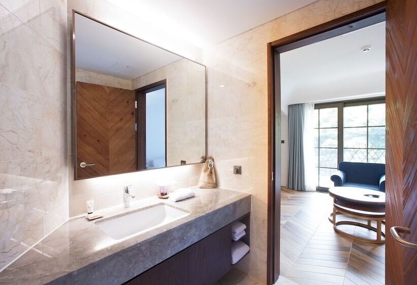 スイート, Ecoland