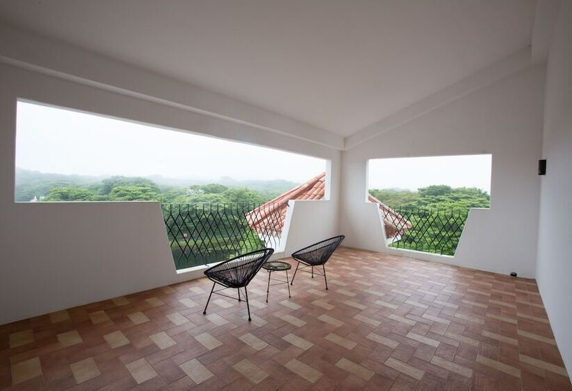 Suite Premium, Ecoland