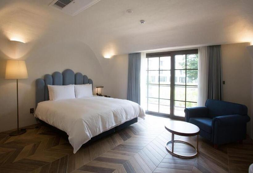 キングサイズベッドのスーペリアルーム, Ecoland