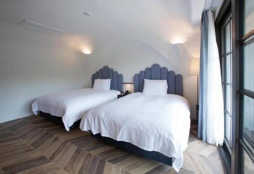 スイート, Ecoland