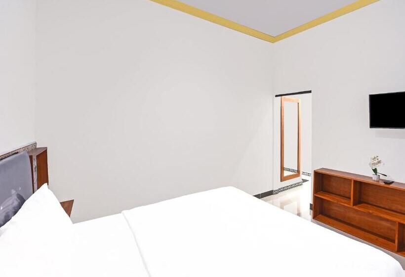 豪华套房, Oyo 91192 Homestay Antara