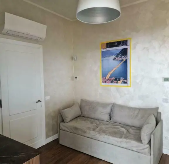 バルコニー付スイート, B&b A Due Passi Dal Lago
