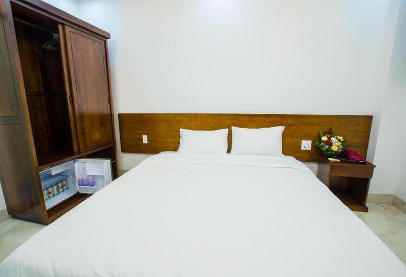 اتاق استاندارد با تخت بزرگ, Hồng Gấm