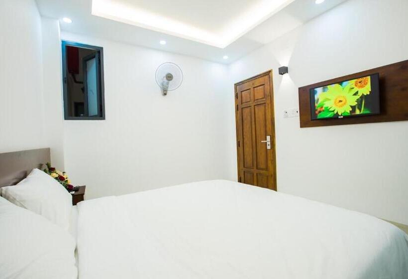 اتاق استاندارد با تخت بزرگ, Hồng Gấm