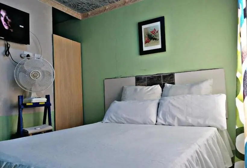 اتاق اکونومی, Valleycenter Guesthouse