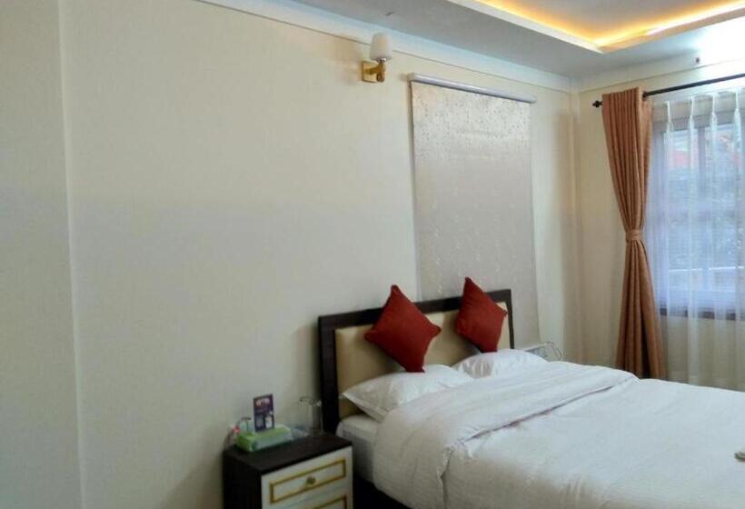 اتاق استاندارد با بالکن, Hidden Leaf Bed & Breakfast