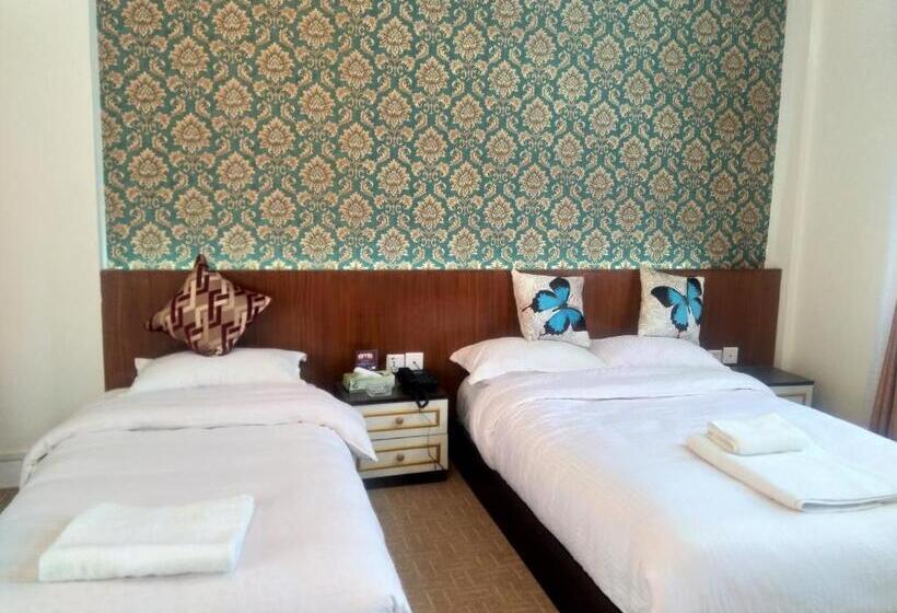 اتاق استاندارد, Hidden Leaf Bed & Breakfast