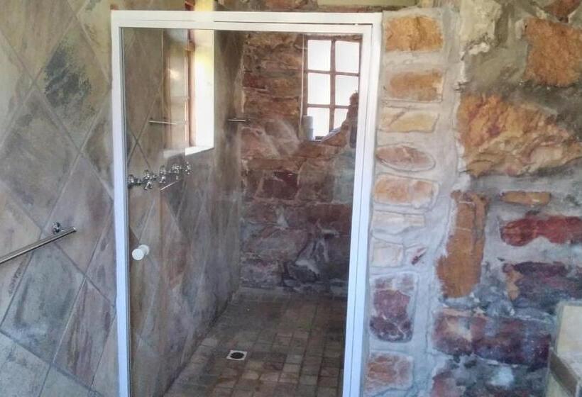 Maison 4 Chambres, Soloko Game Farm