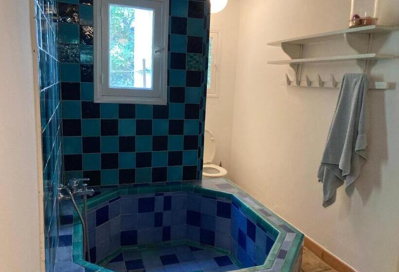 اتاق استاندارد, Le Calme Chambre 2