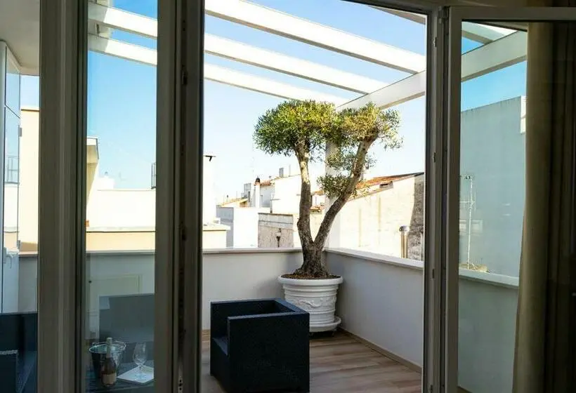 Perhehuone, Antonio Busco Rooms