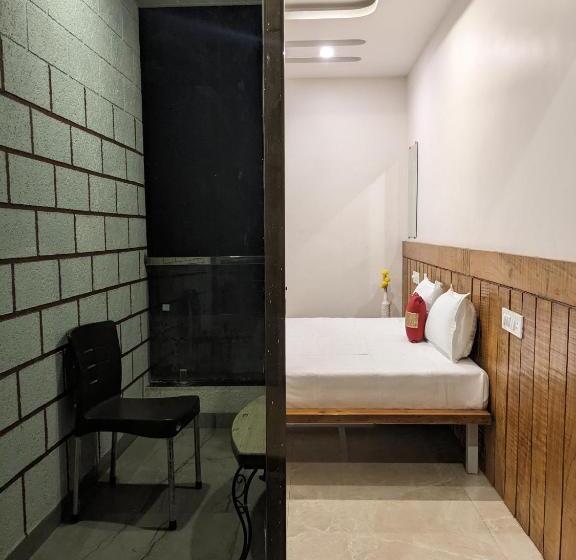 带阳台的豪华间, And Villa Samarth Palace