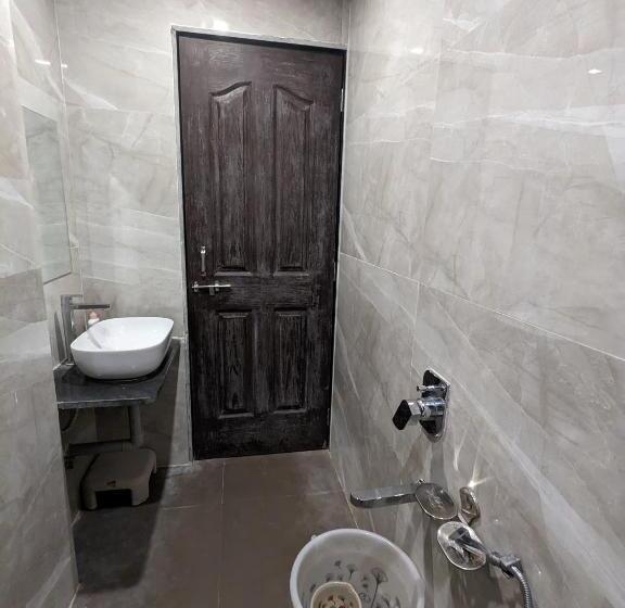 带4个卧室的公寓, And Villa Samarth Palace