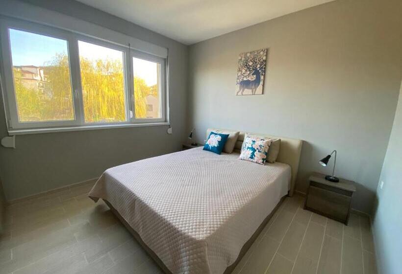 Апартаменты 1 Спальня с Террасой, Nm Residence