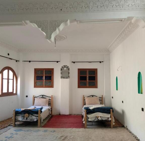 اتاق استاندارد سه نفره, Riad Dar Ahlam