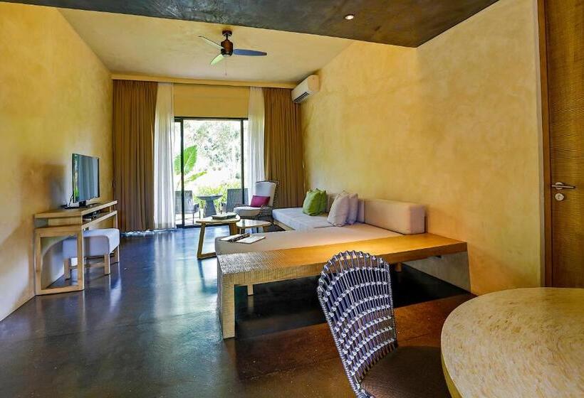 סוויטה, Amorita Resort