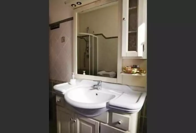 اتاق استاندارد سه نفره, B&b Raggio Di Sole