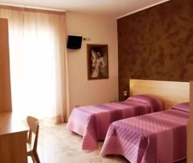 اتاق استاندارد سه نفره, B&b Raggio Di Sole
