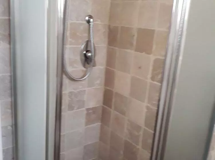 آپارتمان 1 خوابه, Fontana Vecchia B&b