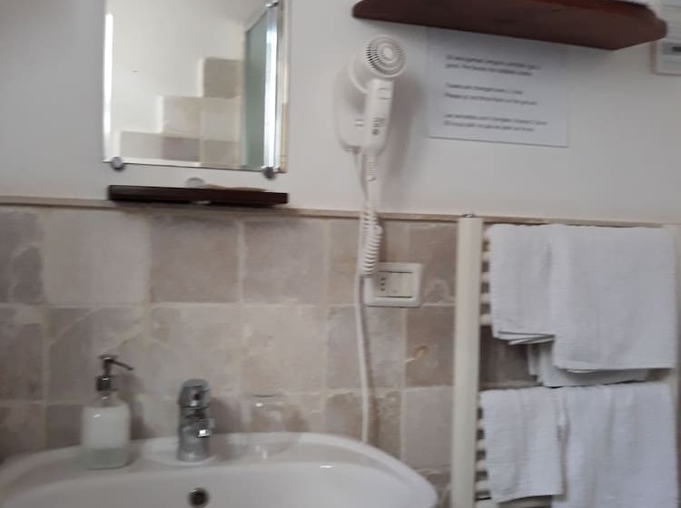 آپارتمان 1 خوابه, Fontana Vecchia B&b