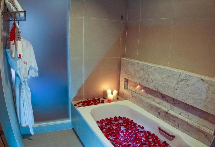スイート, Harris Hotel & Conventions Malang