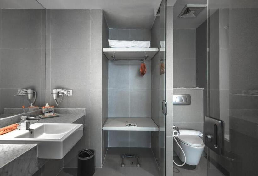 סוויטה, Harris Hotel & Conventions Malang