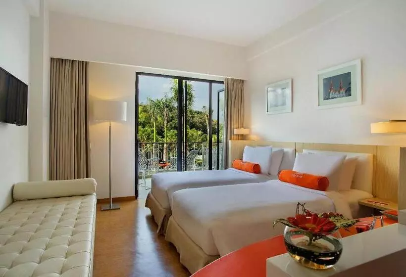 Standardrum med Terrass, Harris Hotel & Conventions Malang