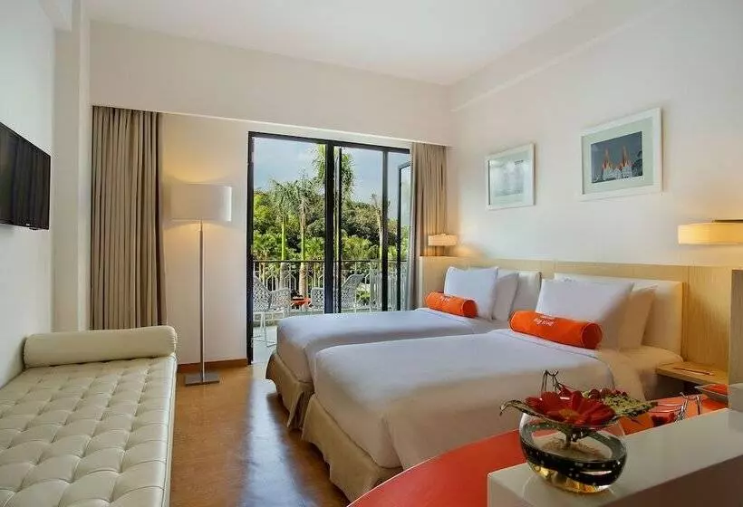 Standardrum med Terrass, Harris Hotel & Conventions Malang