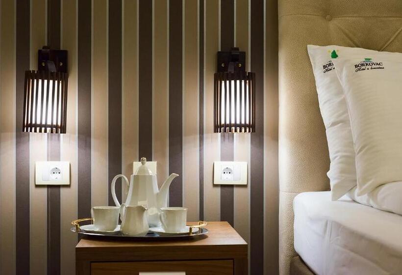 Habitació Estàndard, Borkovac