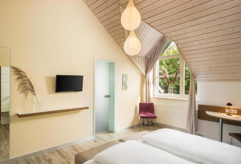 スーペリアールーム, Flussbett