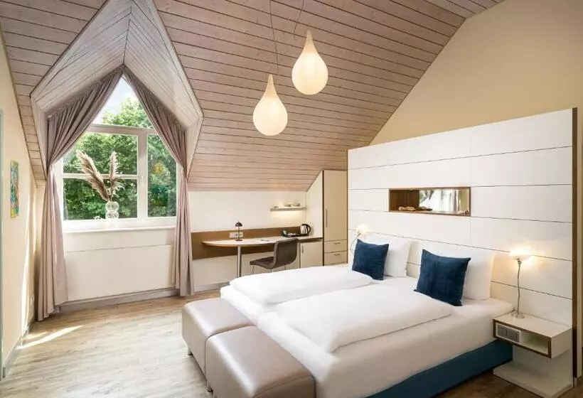 スーペリアールーム, Flussbett