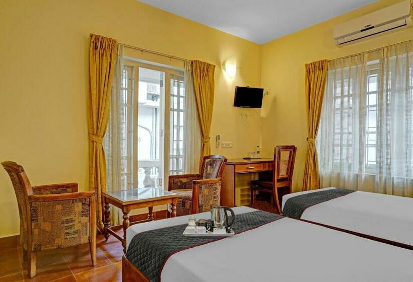 Номер Deluxe, The Fort Manor Hotel   Kochi Kerala