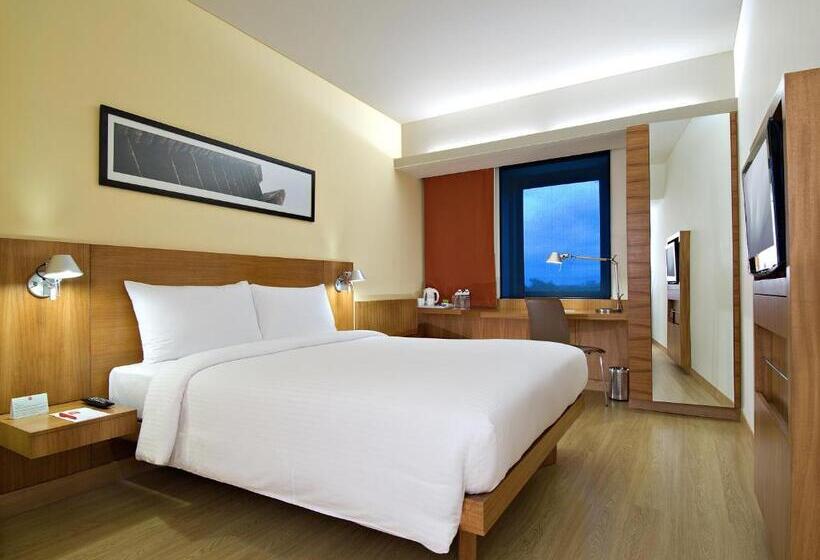 חדר סטנדרט עם מיטת קווין, Ibis Navi Mumbai   An Accor Brand