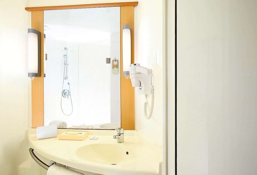 חדר סטנדרט, Ibis Navi Mumbai   An Accor Brand