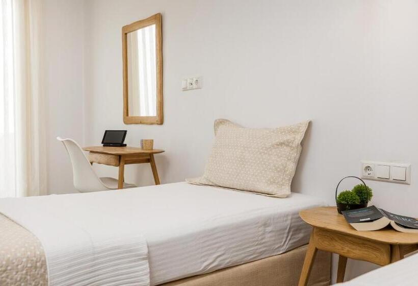 Quarto Triplo Estandar, Korali Boutique