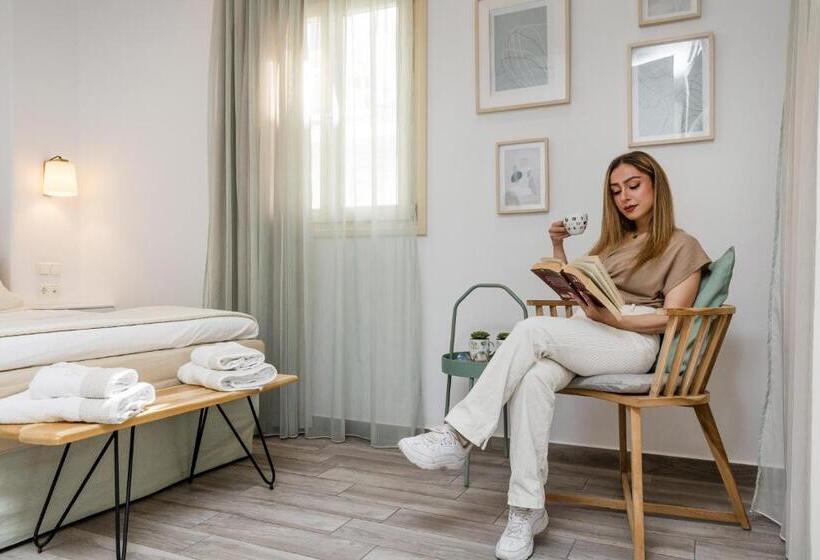 Quarto Estandar, Korali Boutique