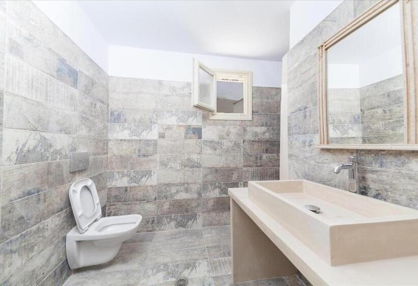 Quarto Estandar, Korali Boutique