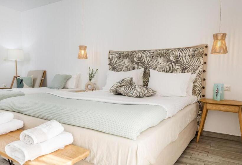 Quarto Triplo Estandar, Korali Boutique