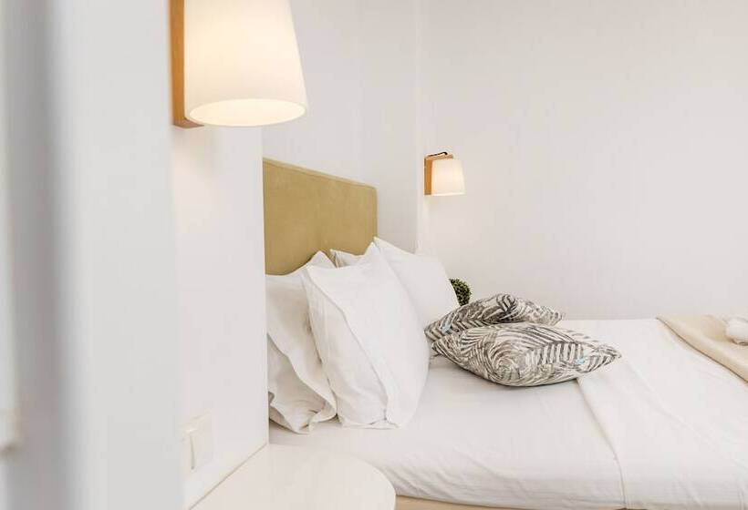 Quarto Estandar, Korali Boutique