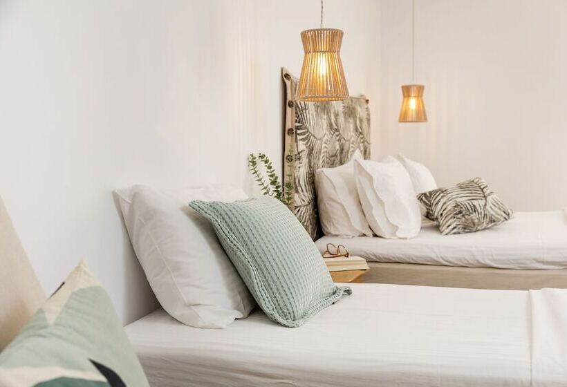 Quarto Triplo Estandar, Korali Boutique