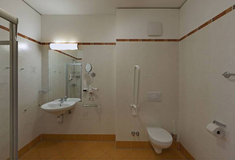 标准间, Restaurant Wallner I Contactless Check In