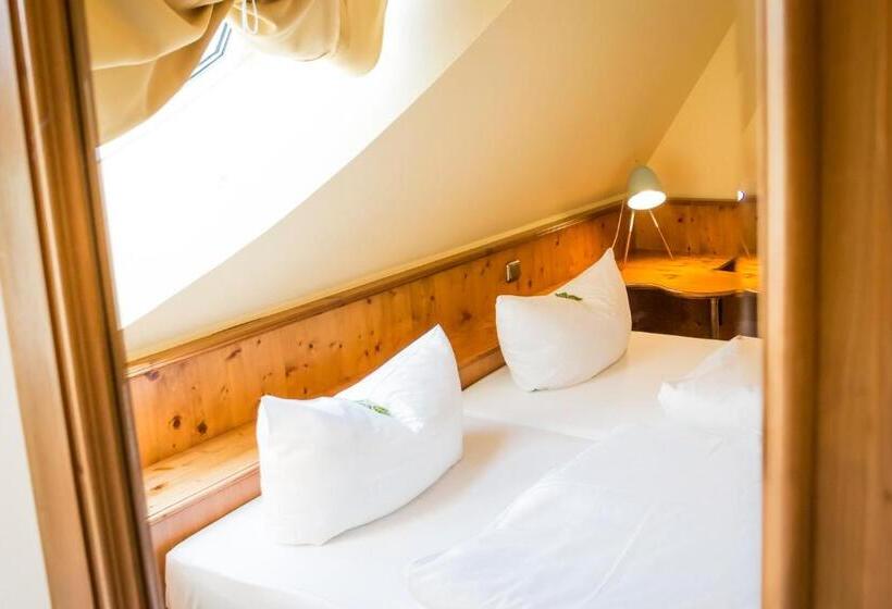 סוויטת ג'וניור, Solthus Hotel&spa