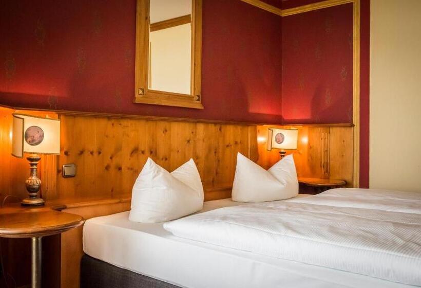 חדר סטנדרט נוף לאגם, Solthus Hotel&spa